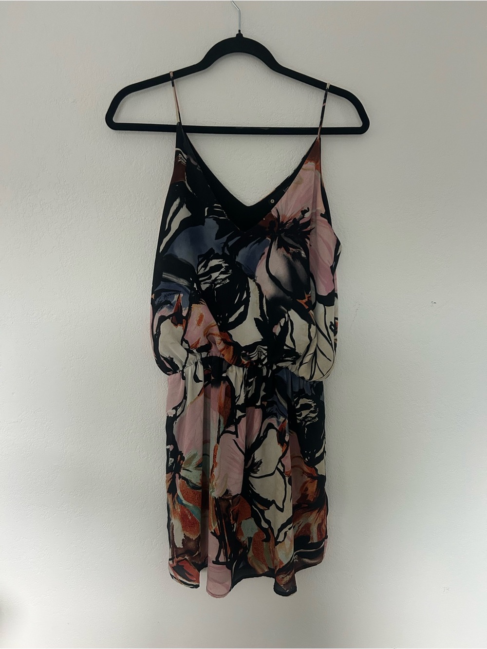 Floral Print V-Neck Mini Dress in Multi-Color